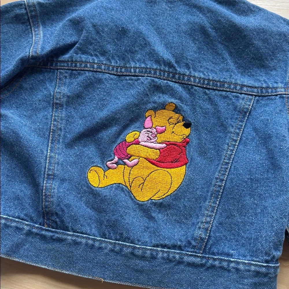 Pooh bear vintage denim jacket ! Vintage vintage !! Size 12-24 months